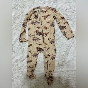 Posh peanut dinosaur footie. Size 12-18 months